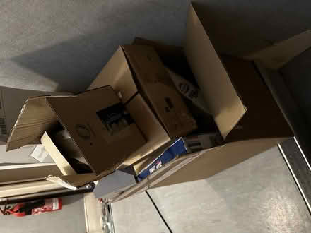 Photo of free Multiple boxes of different sizes (Upper Holloway N4) #1