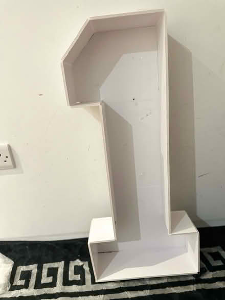 Photo of free Mosaic 1 Number Balloon Frame (Northolt Ub5) #1