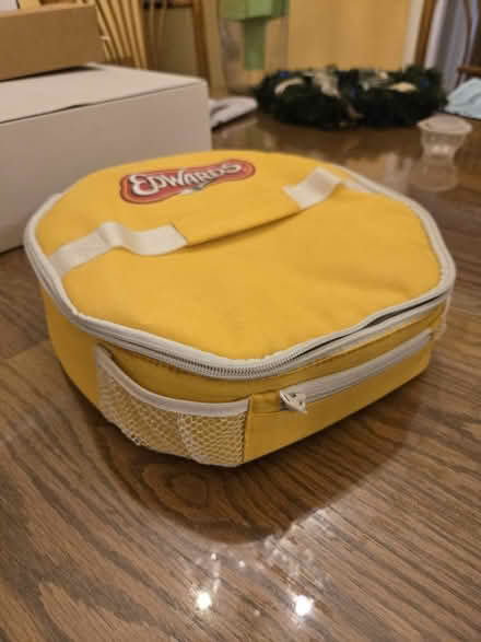 Photo of free Pie/cake case/box/tote (SW Minneapolis) #3