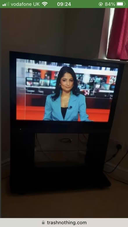 Photo of free Old 37inch Panasonic tv & stand (Redditch B98) #1