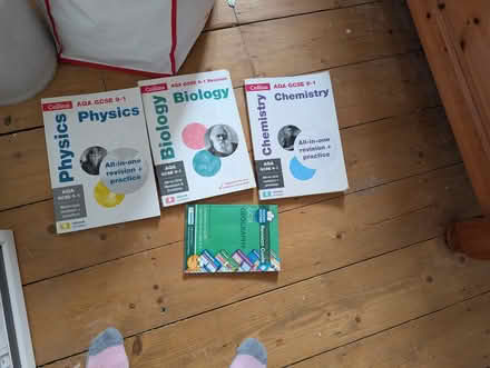 Photo of free GCSE study aids (North Hykeham LN6) #1