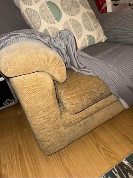 Photo of free Arm Chair (Watford Herts WD25) #3