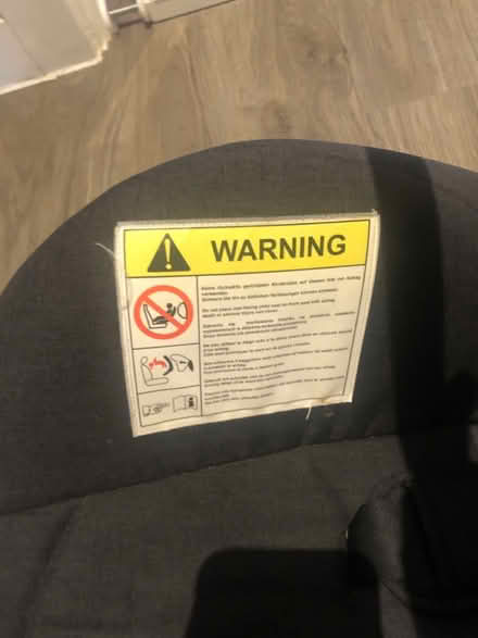 Photo of free Car seat with newborn insert (Hoddesdon EN11) #2