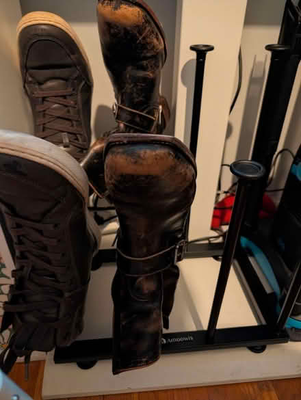 Photo of free Shoe/boot rack (North Plainfield) #1