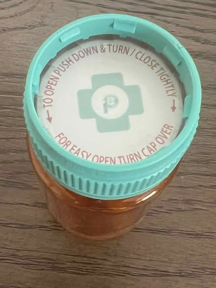 Photo of free prescription bottles (St Petersburg, Meadow Lawn.) #2