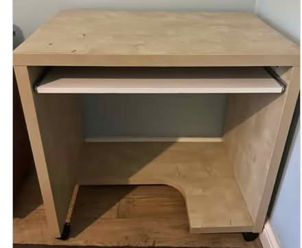 Photo of free Desk on castors (Kenilworth CV8) #2