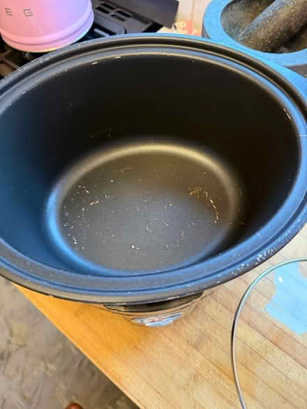 Photo of free Slow cooker (B14) #2