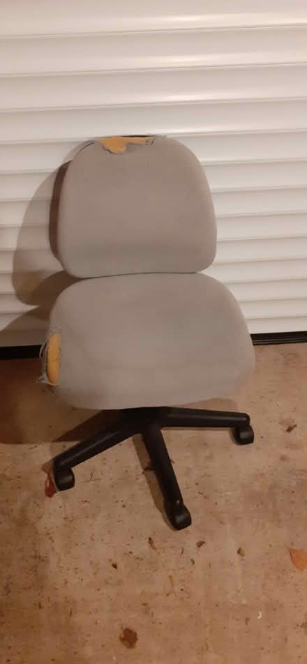 Photo of free Office Chair (Church Hill North B98) #1