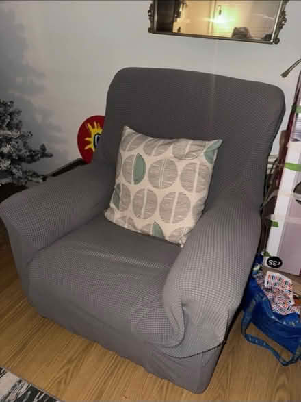 Photo of free Arm Chair (Watford Herts WD25) #2