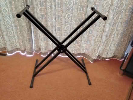 Photo of free Keyboard Stand (Letchworth SG6) #1