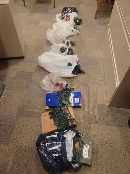 Photo of free Indoor holiday lights (Ithaca, Ellis Hollow) #1