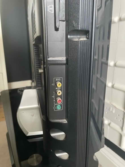 Photo of free Television (Badwell Ash IP31) #4