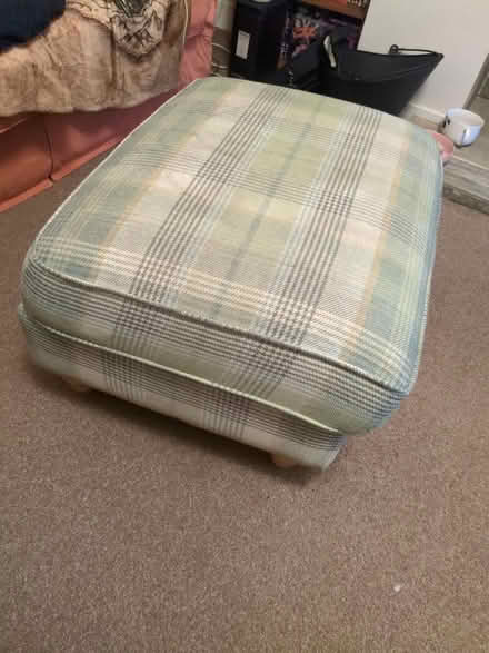 Photo of free Pouffe (Newhaven SK17) #3