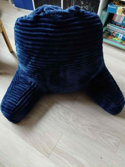 Photo of free Back rest pillow (Tadley, RG26) #1