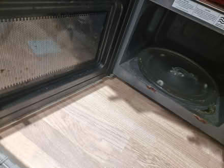 Photo of free Microwave (Sinfin) #4