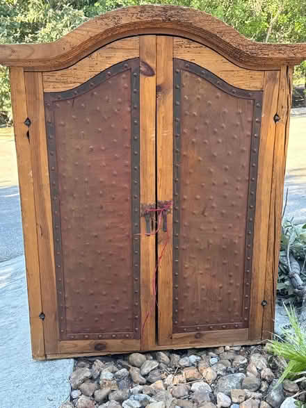 Photo of free Cabinet and stand (Alamo Heights) #1