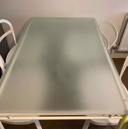 Photo of free Glass top table (Se109qb) #2