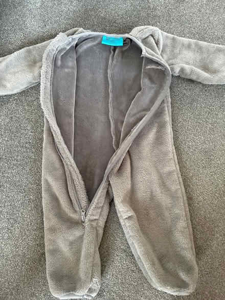 Photo of free Child’s winter suit 12-18 months (Pr4 2WA) #2