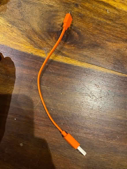 Photo of free One lot: various cables (Queens Park W10) #4