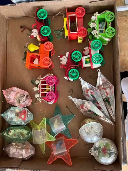 Photo of free christmas ornaments (broomfield 120th + Perry st.) #4