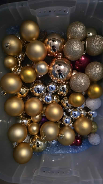 Photo of free A 6ft 3" artificial christmas tree with trimmings...... (Abraham Heights LA1) #2