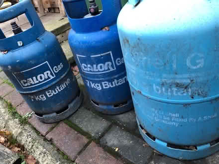 Photo of free Calor gas cylinders (SE9) #1