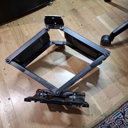 Photo of free Wall TV Mount Bracket (Manchester M21) #3