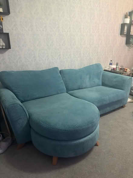 Photo of free Sofa (Hockliffe LU7) #1