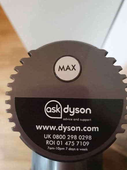 Photo of free Dyson cordless vacuum cleaner (Lauriston EH3) #3