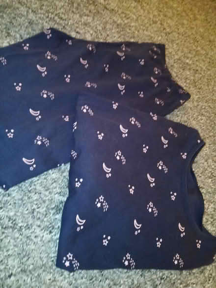 Photo of free Age 9 to 10 pjs (Parkhead EH11) #4