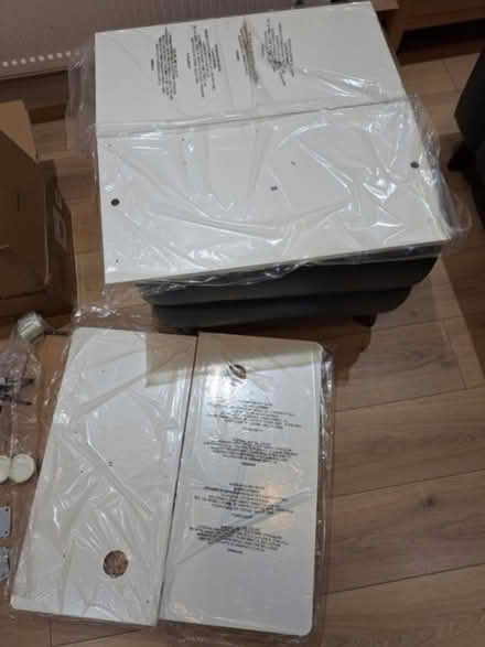 Photo of free White desk top (Bexleyheath DA7) #1