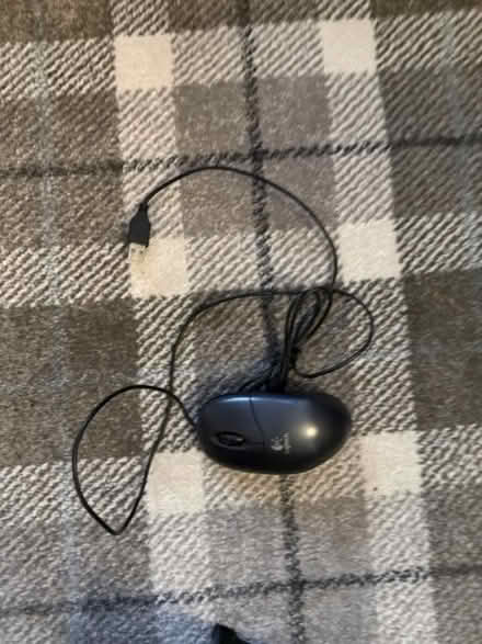 Photo of free 2 x USB Mouse (Giffnock G46) #1