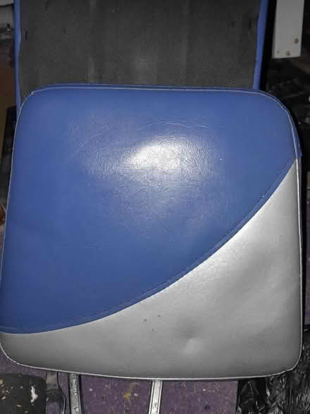 Photo of free York Fitness back rest and seat pad (Smiths Estate OX28) #3