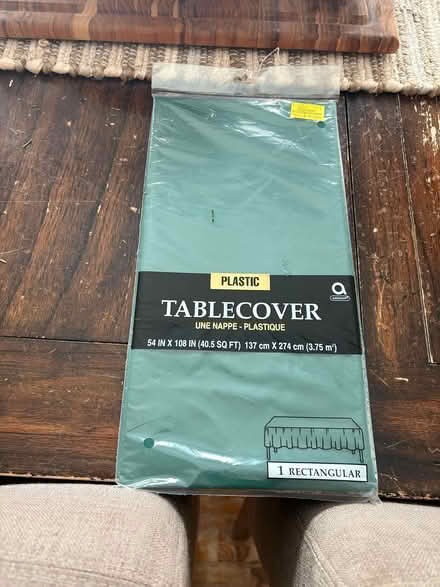 Photo of free Plastique rectangular table cover (Kanata Lakes) #1