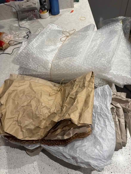 Photo of free Bubble wrap & paper packaging (Matlock DE4) #1