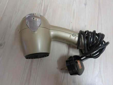 Photo of free Travel Hairdryer (Risinghurst OX3) #1