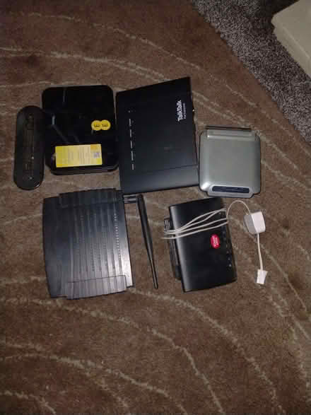 Photo of free WiFi Routers (Bolton le Sands LA5) #1