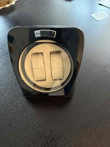 Photo of free DesignHuette Automatic Watch Winder (Giffnock G46) #1