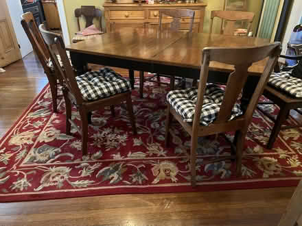 Photo of free 🆓 8x10 wool rug (Roxborough Phila 19128) #1