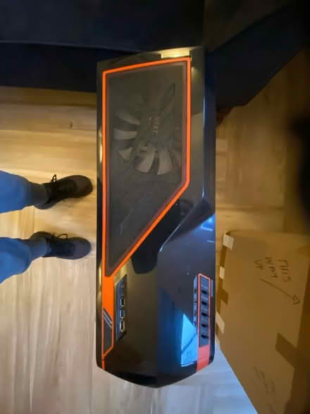 Photo of free nzxt full tower gaming case (BH24) #1