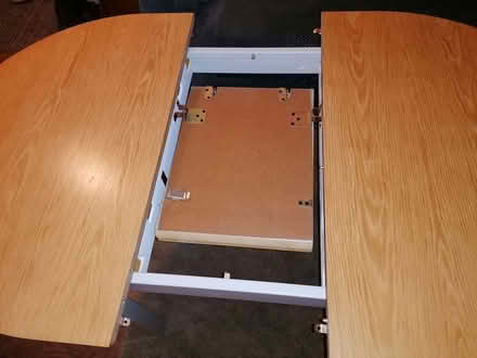 Photo of free Dining table (Malvern Hills WR14) #3