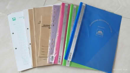 Photo of free Gyss+yckss books, files, apron (Tpy) #1