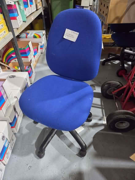 Photo of free Blue swivel chair with castors (Walton Summit PR5) #1