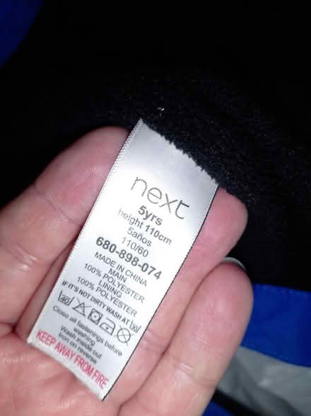 Photo of free Childs age 5+ blue coat (RG2, Reading) #3