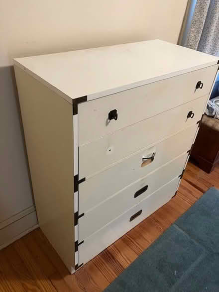 Photo of free Dresser (Govans/Belvedere) #4