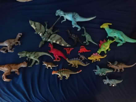 Photo of free Children's Dinosaur collection (RG2, Reading) #1