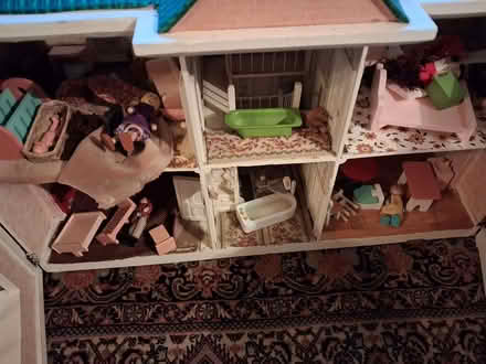 Photo of free Dolls house (Hope-under-Dinmore HR6) #2