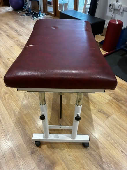 Photo of free Hydraulic table with padded top (Stroud GL10) #3