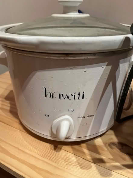 Photo of free Various kitchen items (Ottawa west) #2