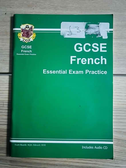 Photo of free French GCSE book (Thornton Heath CR4) #1